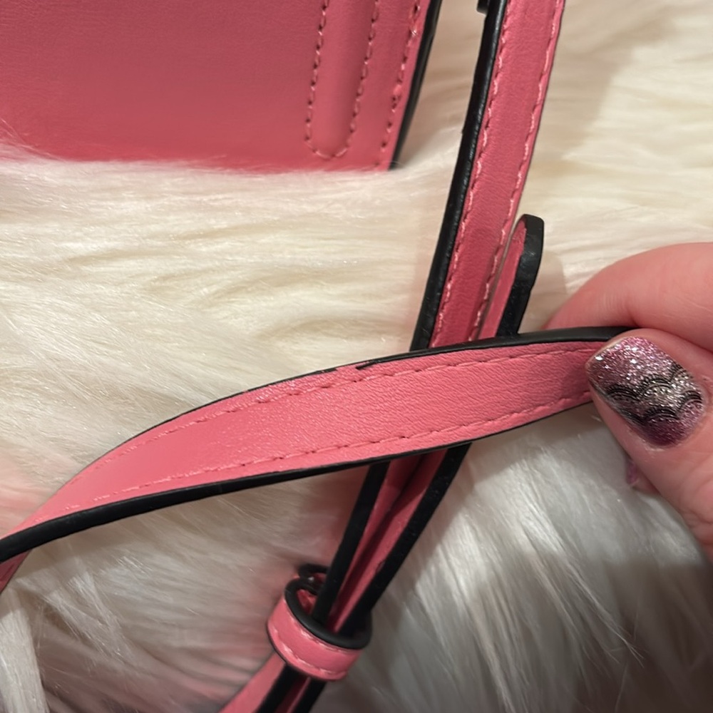 Steve Madden Bevelyn Mini Raspberry Satchel - Picture 11 of 15